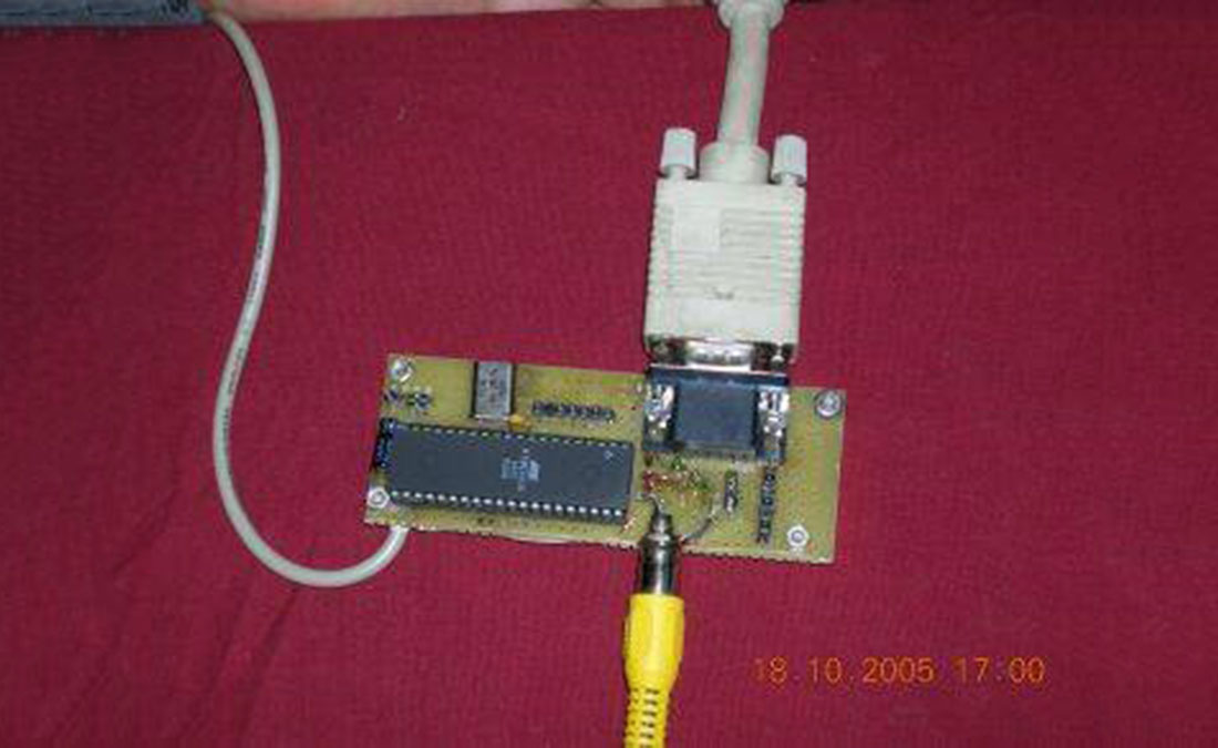VGA Monitor adaptor using AVR microcontroller