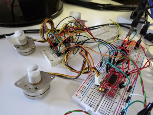 Drive a stepper motor with acceleration and deceleration using an Allegro driver on ATmega8