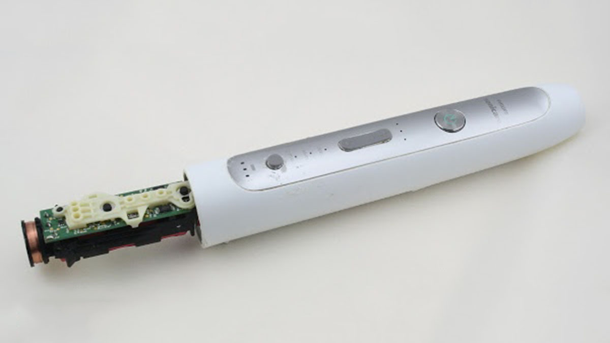 Sonicare toothbrush teardown microcontroller, H bridge, and inductive charging