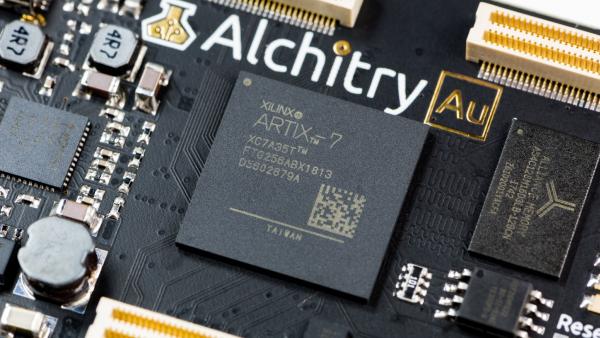 ALCHITRY – FPGA DEVELOPMENT BOARDS FOR HOBBYISTS