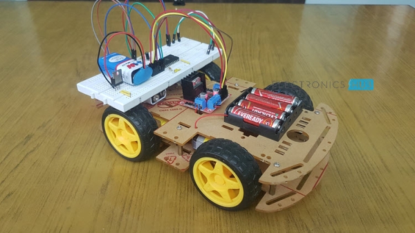 Line follower robot using microcontroller