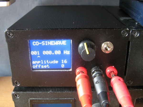 Sinewave and Cosinewave Signal Generator