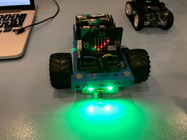 Object Avoidance Microbit Robot Using the Kitronik Motor Controller