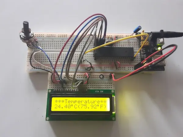 LM35 Temperature Sensor with ATmega32 and LCD